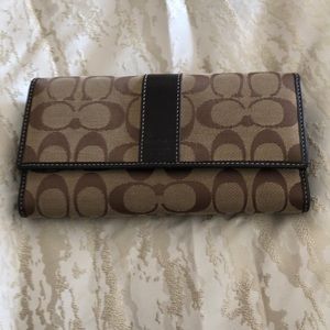 Authentic Coach wallet